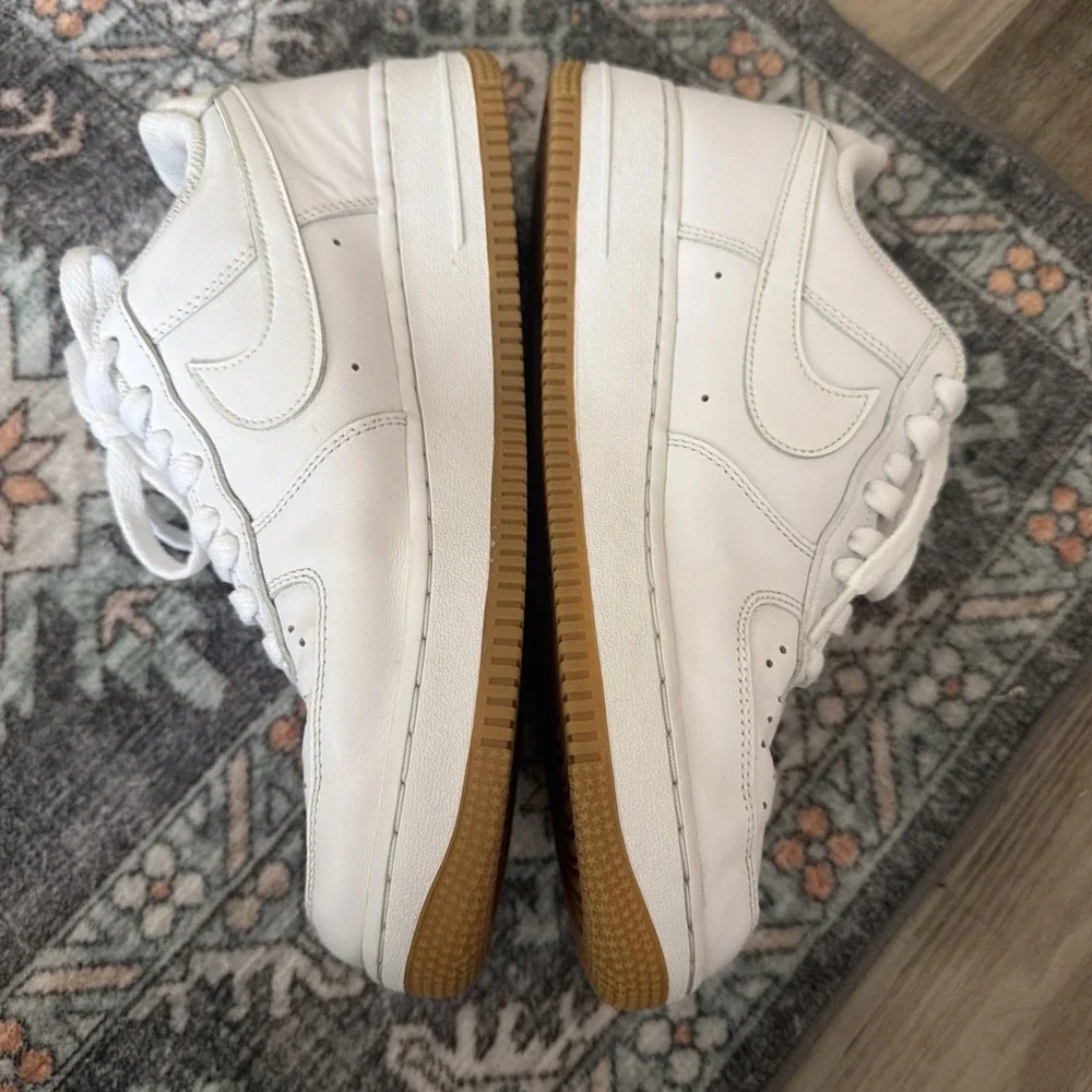 Nike Air Force 1 White Gum Sole- D12739-100 - Men's Size 8